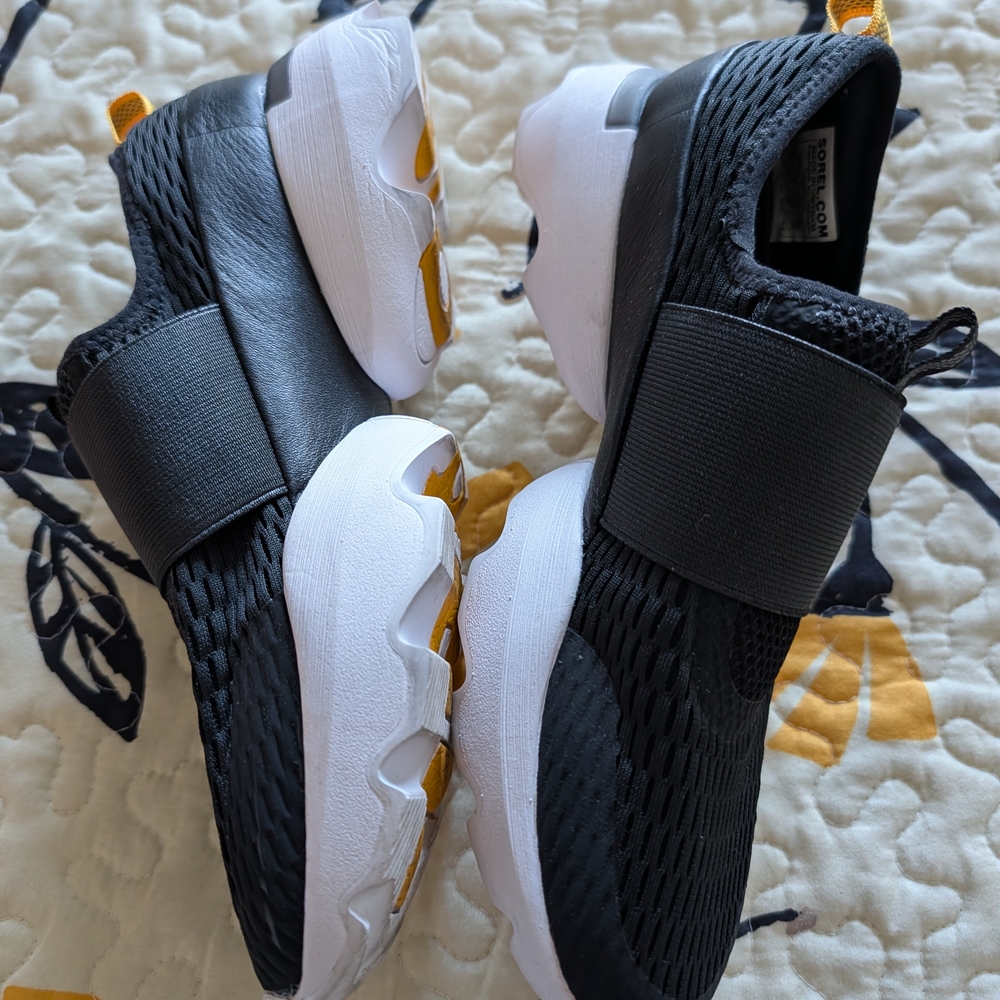 SOREL WOMEN'S Black Kinetic Impact Slip On Sneakers - Picture 2 of 7